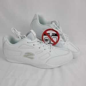 NWT ZEPHZ WHITE BUTTERFLY CHEERLEADING ZENITH SHOES /SNEAKERS Sz 7.5 NIB